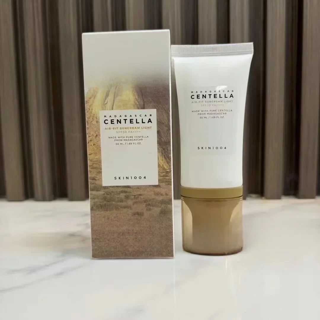 Skin1004 Hyaluronic Acid Centella Asiatica Watery Sunscreen Facial Sunscreen Body Sunscreen SPFSO+ PA++++ 50ml